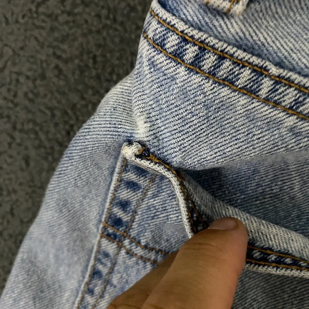 Vintage 90s Levis 501xx Jeans FITS 29x32 Button Fly Light Wash Blue Made in USA